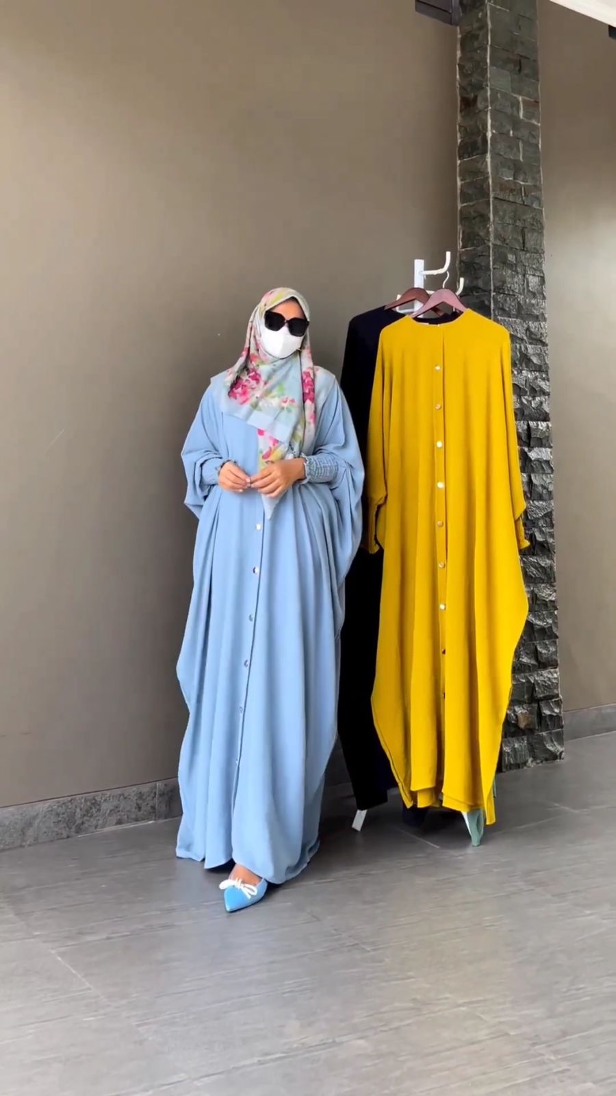 New Baggy Button Abaya