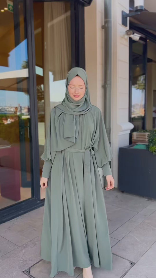 Arabian Dream Abaya with Staller ✨